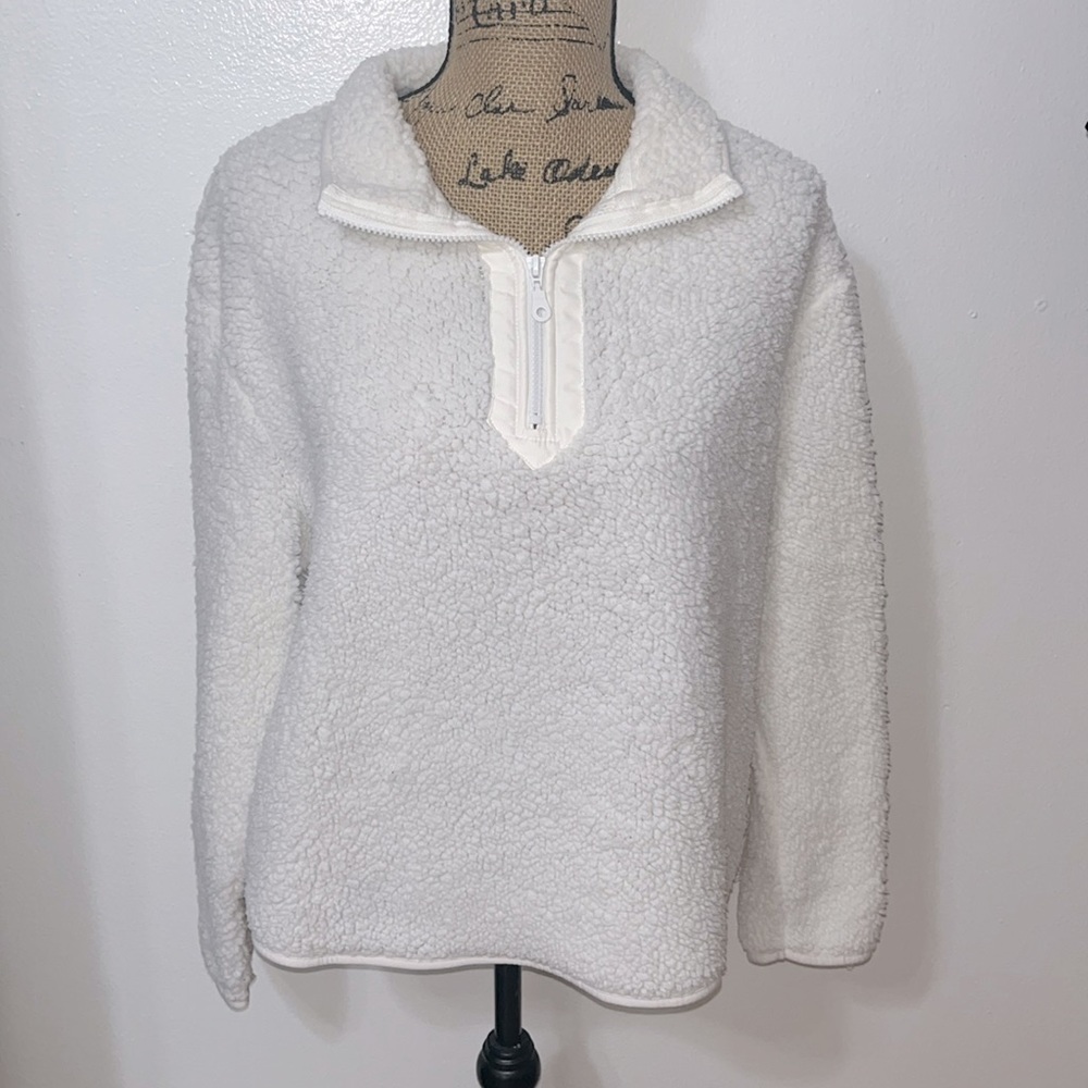 Wallflower White Fluffy Sweater XL